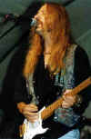 outlaws1b.JPG (10826 bytes)